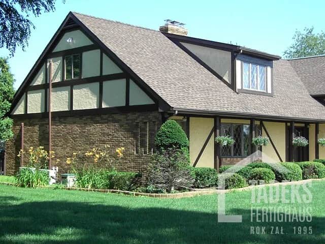 Rolnik: Dom na działce rolnej bez odrolnienia? Warunki i procedura